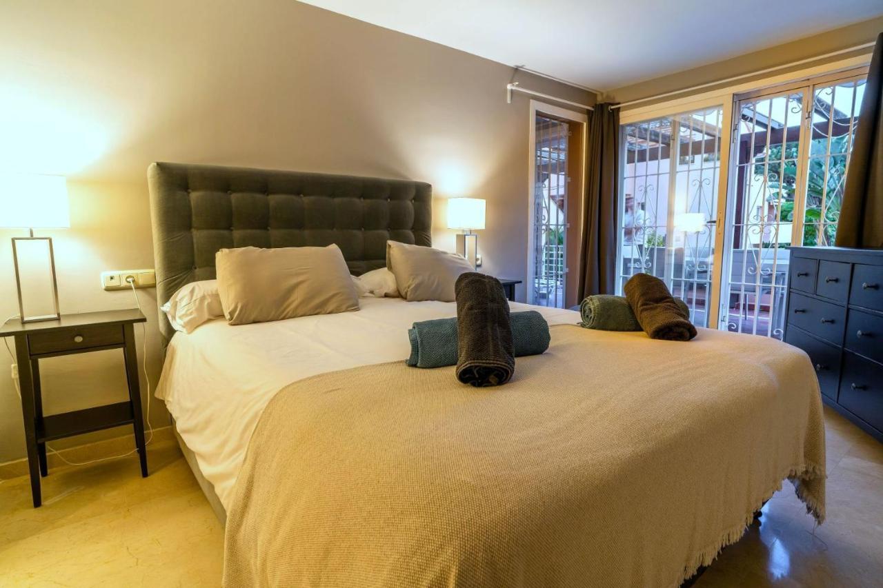 Stunning Modern Jardines De Santa Maria Golf, Elviria, * Marbella