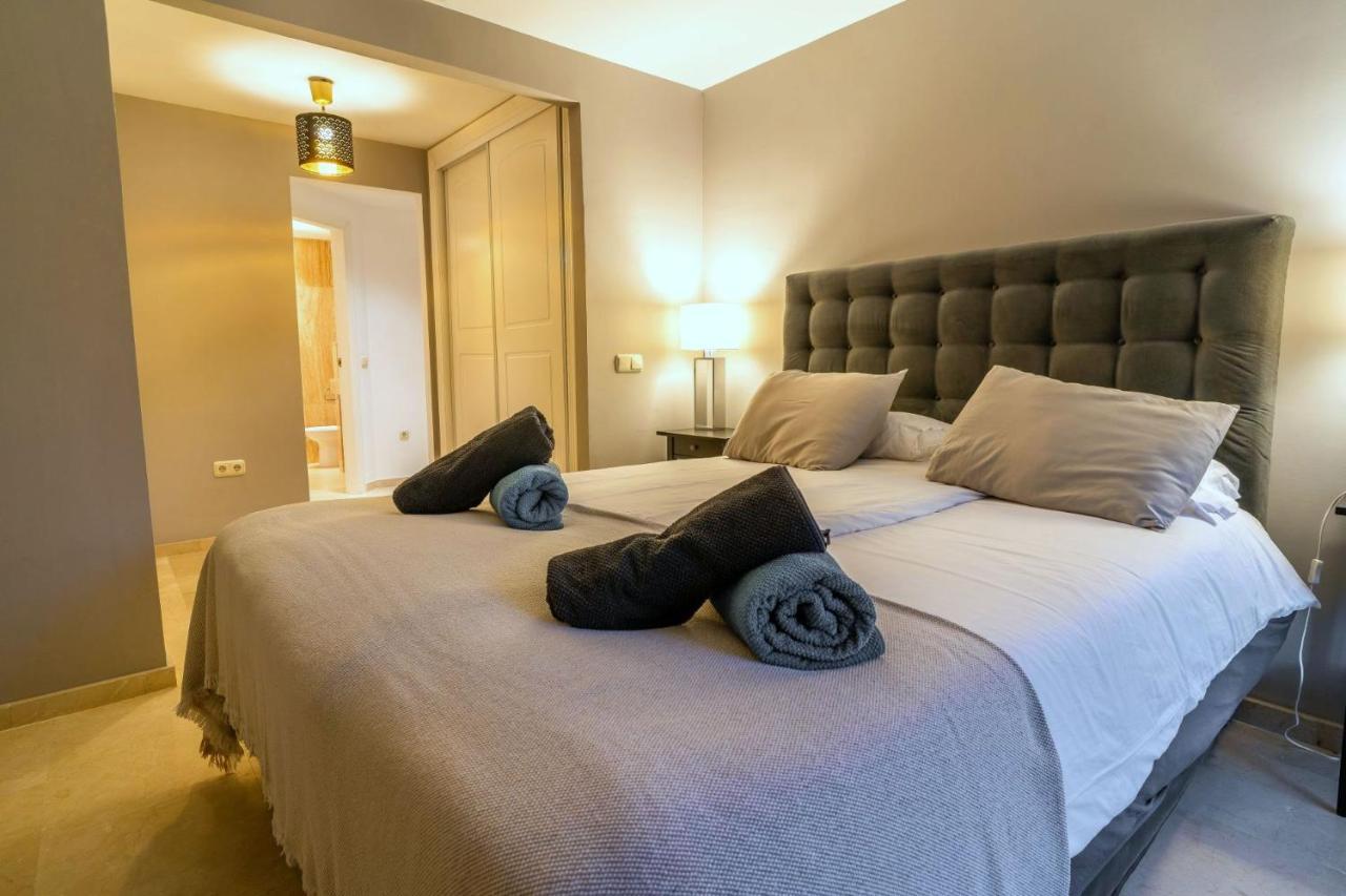 Apartment Stunning Modern Jardines De Santa Maria Golf, Elviria, *