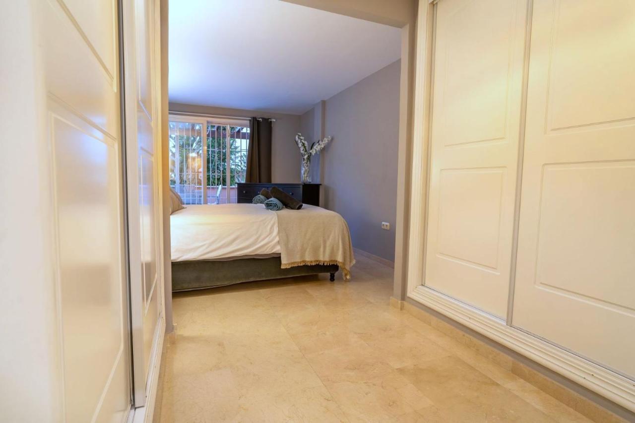 Stunning Modern Jardines De Santa Maria Golf, Elviria, Apartment Marbella